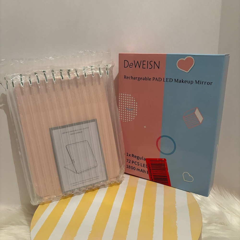 Deweisn Folding Travel Rechargeable LED Makeup Mirror NIB - Picture 2 of 10